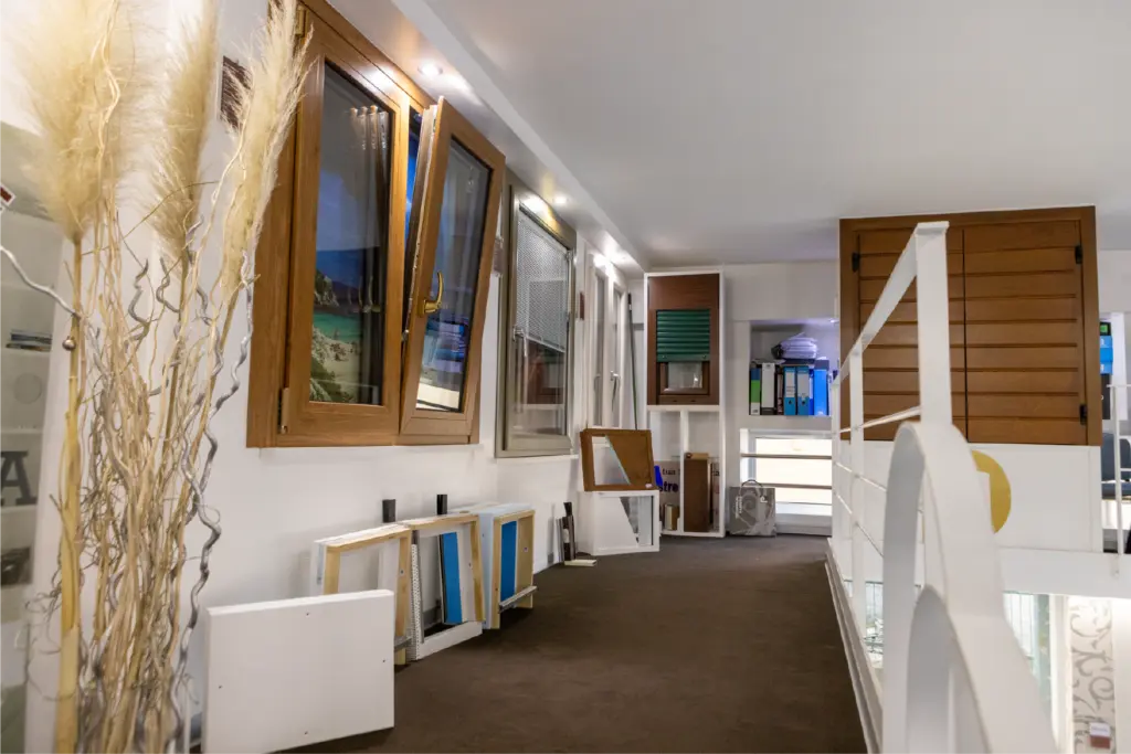 Showroom1