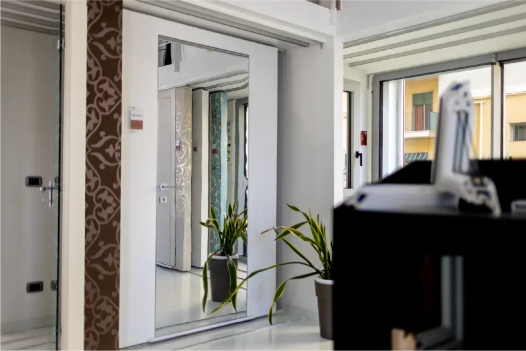 Showroom19